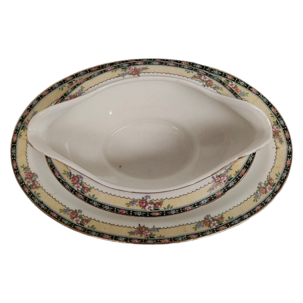 Homer Laughlin Gravy Boat Vintage Roses